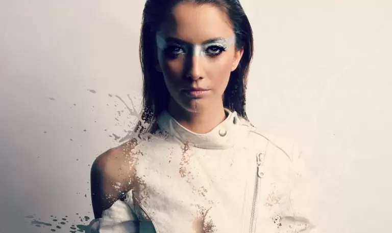 Тарин Саутерн в музыкальном клипе "Break Free"